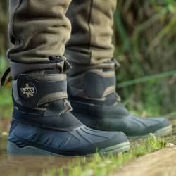 Win Vass All Season Boots from AD Win - 99p entry