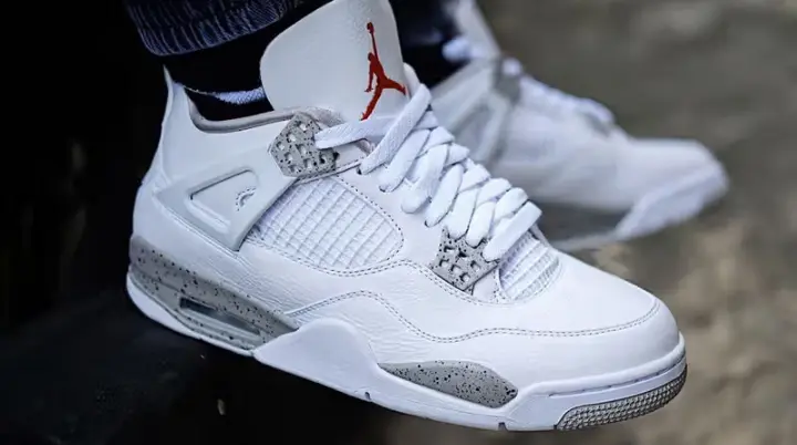 Jordan 4