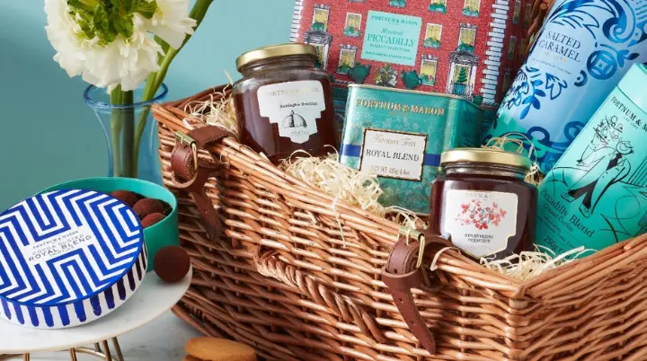 F&M Picadilly Hamper